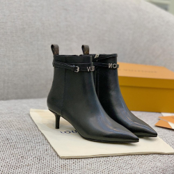 LOUIS VUITTON 루이비통 앵글 부츠 힐 (굽높이5CM) L800 신상