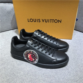 LOUIS VUITTON 루이비통 남성용 스니커즈 L8800-1신상