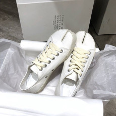 MAISON MARGIELA 메종마르지엘라 남여공용 스니커즈 봄신상