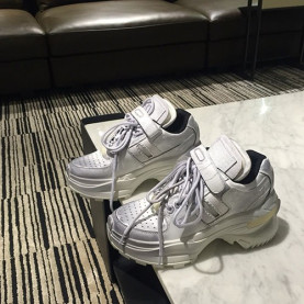 MAISON MARGIELA 메종마르지엘라 여성용 스니커즈 (220,250 사이즈 주문제작)