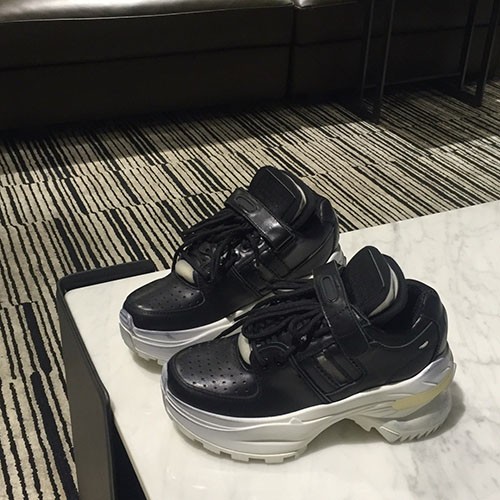 MAISON MARGIELA 메종마르지엘라 여성용 스니커즈 봄신상 (220,250 사이즈 주문제작)