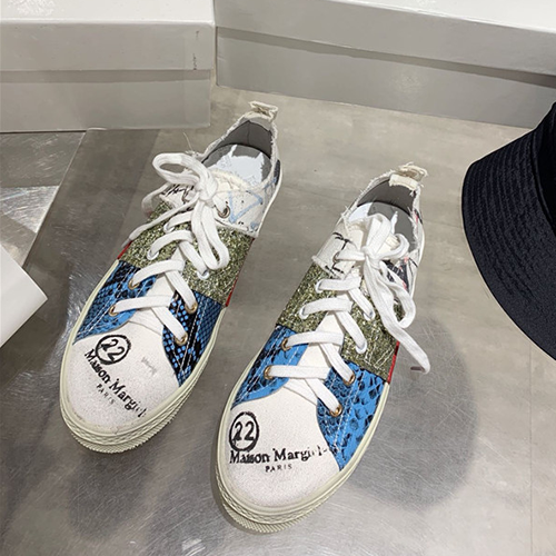 MAISON MARGIELA 메종마르지엘라 커플용 스니커즈 M809478-2 2020/신상