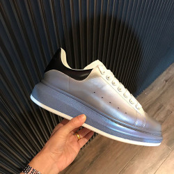 ALEXANDER MCQUEEN 알렉산더맥퀸 남여공용 스니커즈