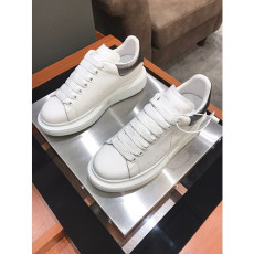 ALEXANDER MCQUEEN 알렉산더맥퀸 남여공용 스니커즈신상 (290사이즈 주문제작)