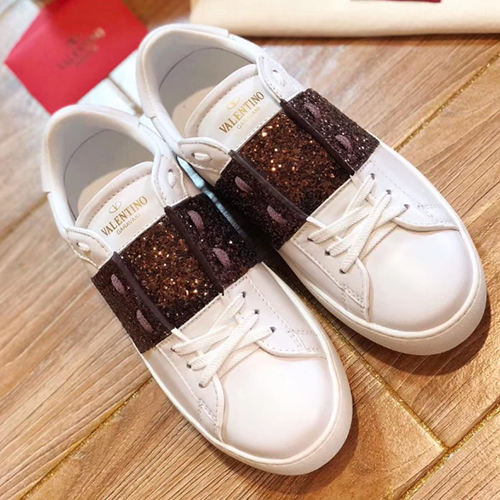 VALENTINO 발렌티노 남여공용 커플 스니커즈 A53