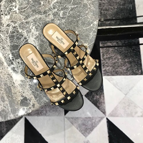 VALENTINO 발렌티노 샌들 굽높이6CM 봄신상 (220,250사이즈 주문제작)