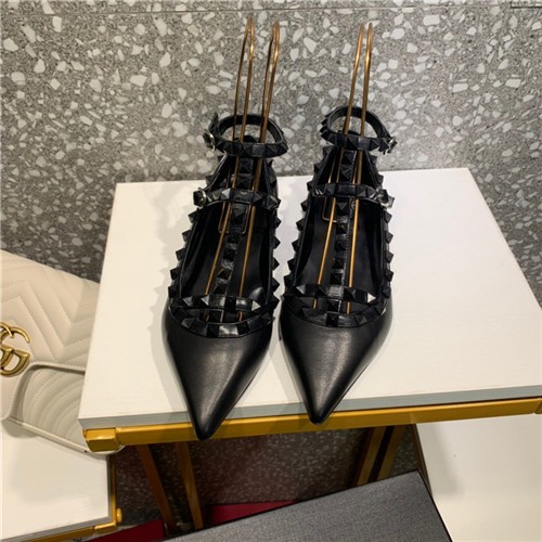 VALENTINO 발렌티노 샌들 신상 (220,250사이즈 주문제작)