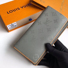 LOUIS VUITTON 루이비통신상 BRAZZA M63236