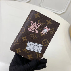 LOUIS VUITTON 루이비통 여권지갑 M64411-3