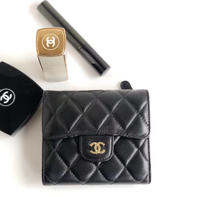 CHANEL 샤넬 지갑 램스킨 AS5060