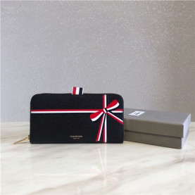 THOM BROWNE 톰브라운 지퍼 장지갑  TB406911 2020/신상