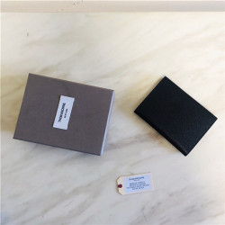 THOM BROWNE 톰브라운 여권지갑 TB80010