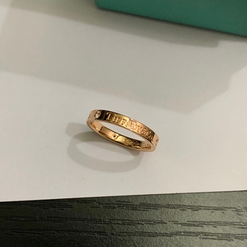 TIFFANY&CO 티파니앤코 반지 T1099 2020/신상 (사이즈 카톡상담) (정품과 비교가능한 퀄리티 )