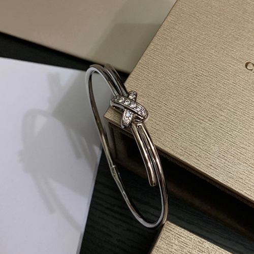 CHAUMET 쇼메 팔찌 M6112 2020/신상 (정품과 비교가능한 퀄리티 )