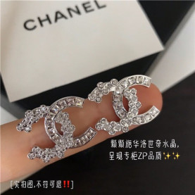 CHANEL 샤넬 귀걸이 C4018 2020/신상 (정품과 비교가능한 퀄리티 )