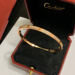 CARTIER 까르띠에 팔찌 C3077 2020/신상 (정품과 비교가능한 퀄리티 )