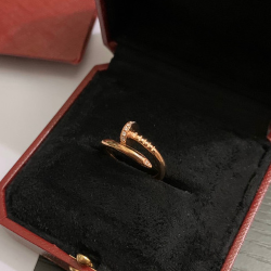 CARTIER 까르띠에 반지 C7081 2020/신상 (사이즈 카톡상담) (정품과 비교가능한 퀄리티 )