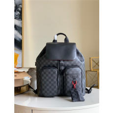 LOUIS VUITTON 루이비통 남성용 백팩 N40279 2020/신상