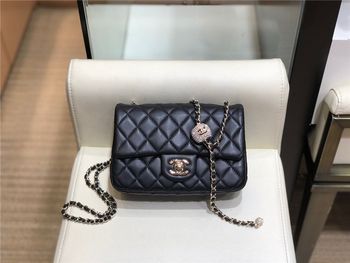 CHANEL 샤넬 미니 체인백 18CM AS1786-2
