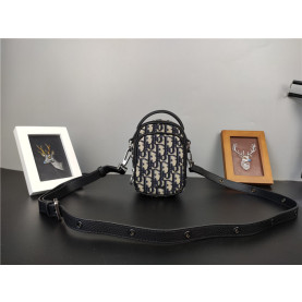 DIOR 디올 오블리크 카메라백 D50111