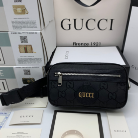 GUCCI 구찌 벨트백 오프 더 그리 힙색 크로스백 631341 2020/신상