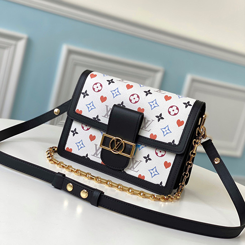 LOUIS VUITTON 루이비통 도핀 M44391