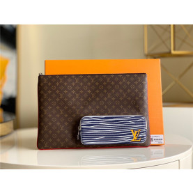 LOUIS VUITTON 루이비통 A4 멀티포켓 클러치백 M69690 2020/신상