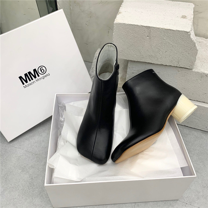 MAISON MARGIELA 메종마르지엘라 여성용 부츠 MM36980-1 2020/신상