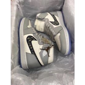 DIOR 나이키x에어디올 콜라보 조던1 하이스니커즈