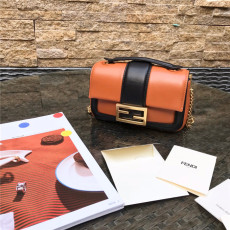 FENDI  펜디 미니 바케트백 F8045-2 2COLOR