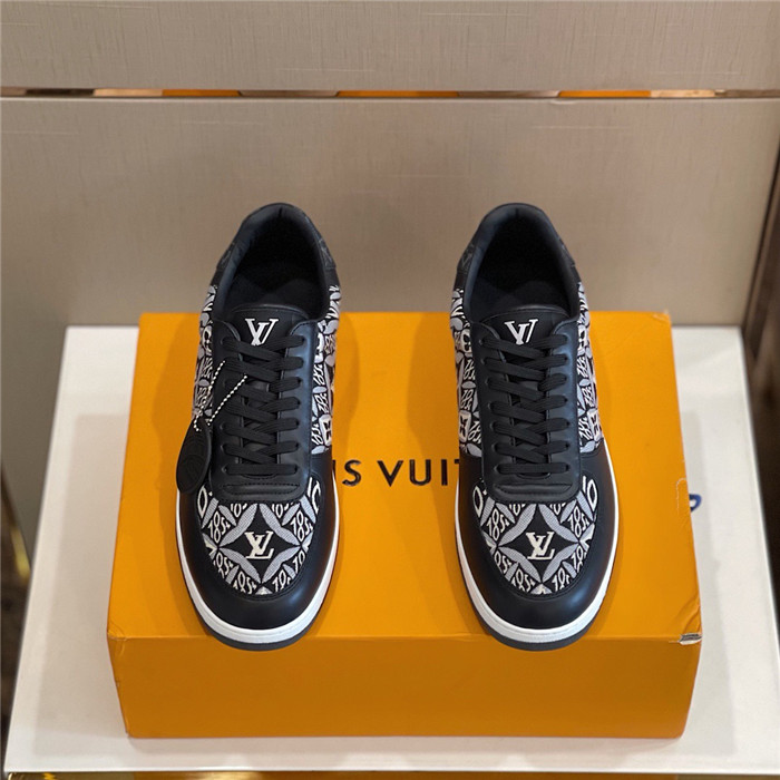 LOUIS VUITTON 루이비통 스니커즈 L32010-2 2COLOR