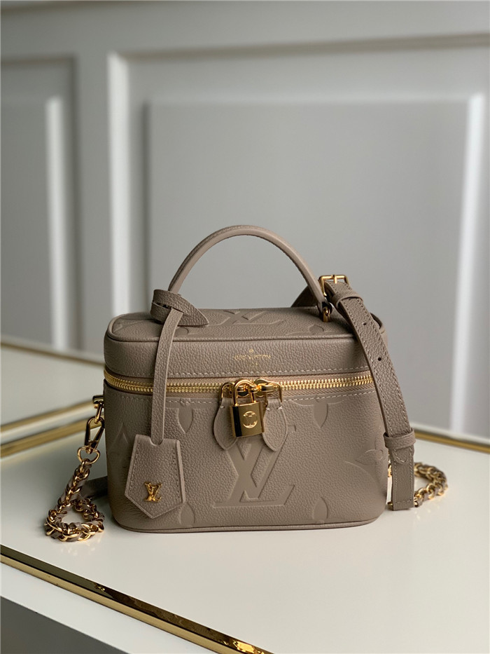 LOUIS VUITTON 루이비통 베니티 PM M45608