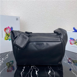 PRADA 프라다 가죽 로고 숄더백 2VH125