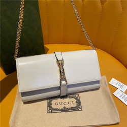 GUCCI 구찌 1961 재키 장지갑 체인스트랩 652681 2021/신상