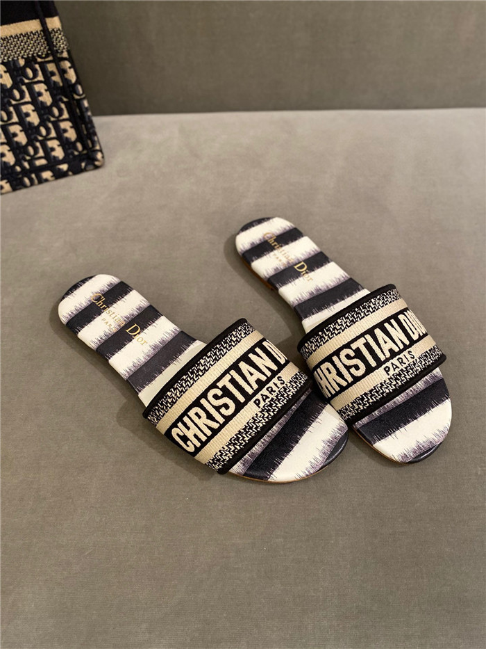 DIOR 디올 여성용 슬리퍼 D910810 3COLOR
