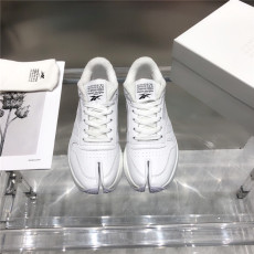 MAISON MARGIELA 메종마르지엘라 남여공용 스니커즈 M50880