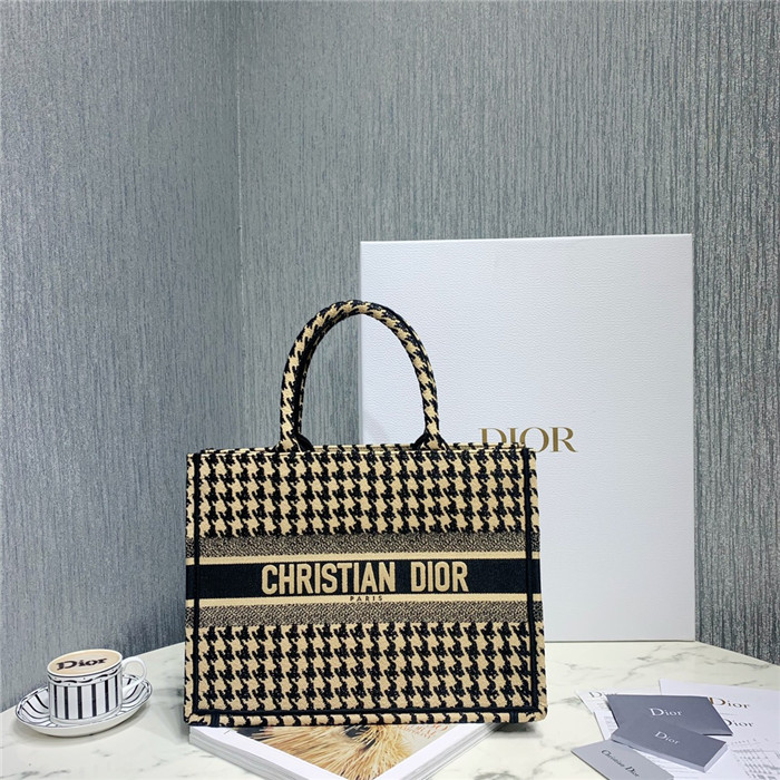 DIOR 디올 북백 토트  D1286