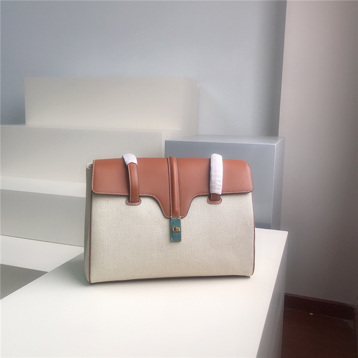 CELINE 셀린느 소프트 16 숄더백 C194044