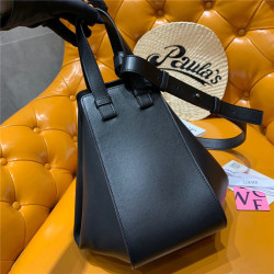 LOEWE 로에베 신상 해먹백 L108990-5