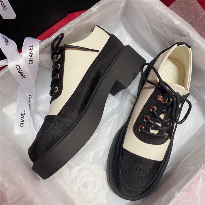 CHANEL 샤넬 스니커즈 2COLOR