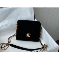 CHANEL 샤넬 미니 크로스백 AS2588 (무광/스웨이드)