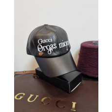 GUCCI 구찌 가죽 볼캡