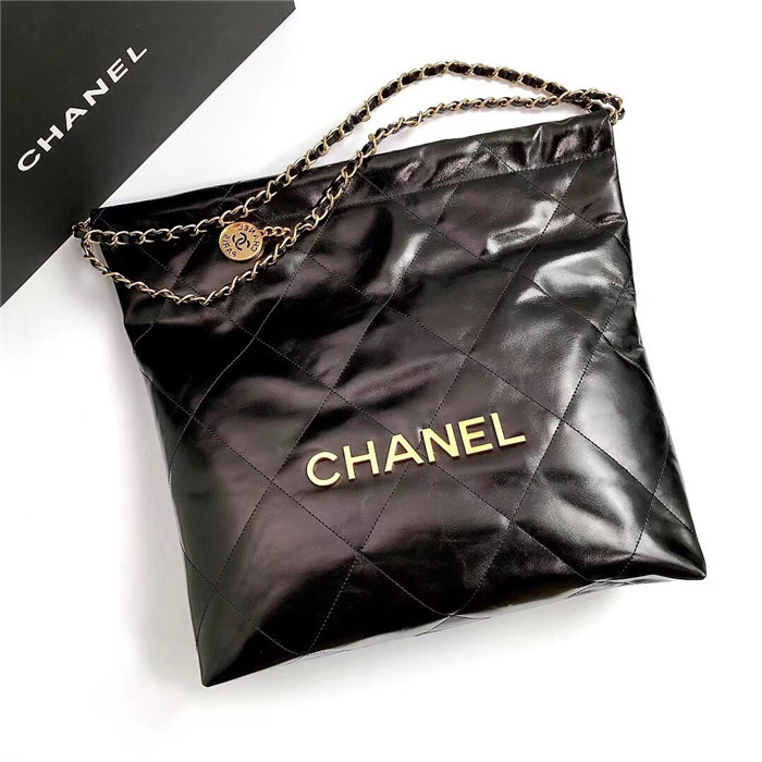  CHANEL 샤넬 쇼핑백 미듐 AS30550