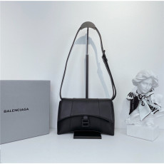 BALENCIAGA 발렌시아가 아워글래스 크로스백 B1888
