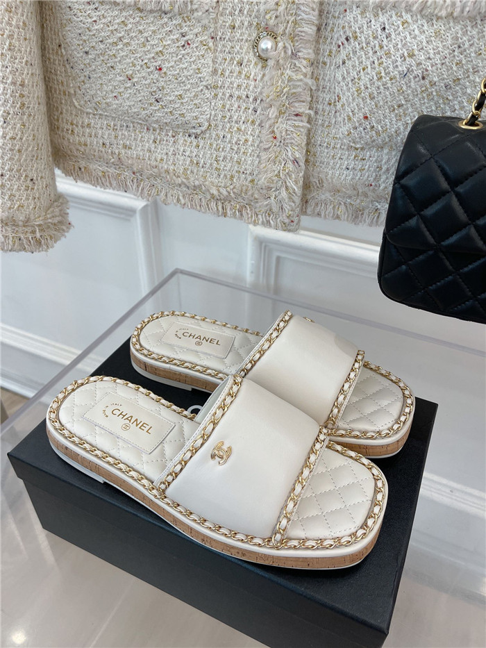 CHANEL 샤넬 여성용 슬리퍼 C64100 3COLOR