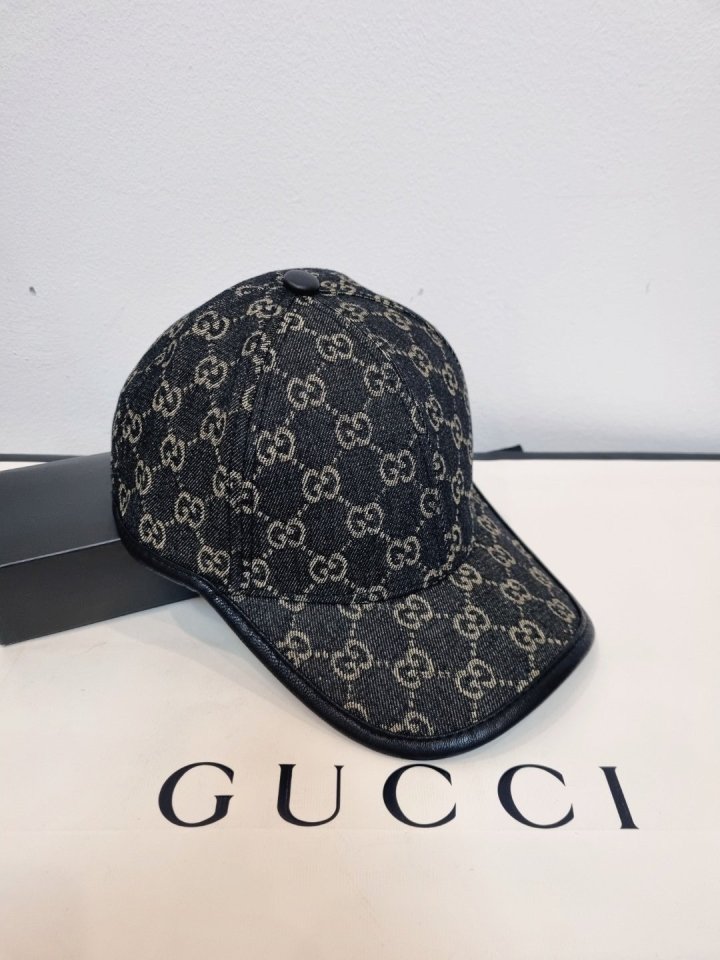 GUCCI 구찌 볼캡