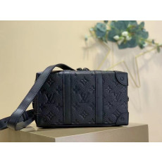 LOUIS VUITTON 루이비통 소프트 트렁크 월릿 M80224