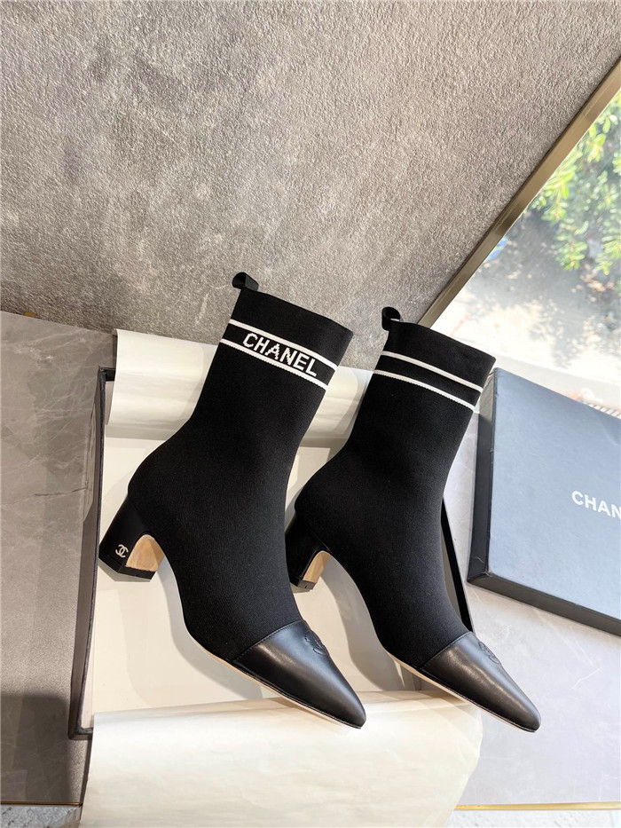 CHANEL 샤넬 여성용 부츠 (굽5CM) C55211