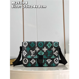 LOUIS VUITTON 루이비통 아치 메신저 MM M21394