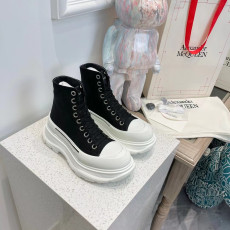 ALEXANDER MCQUEEN 알렉산더맥퀸 트레드슬릭 하이 스니커즈